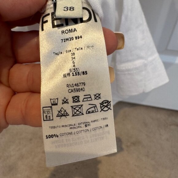 Fendi T-shirt - Picture 7 of 7